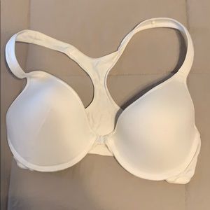 Fruit Of the Loom bra white with front closure 38C